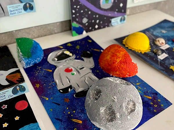 День космонавтики